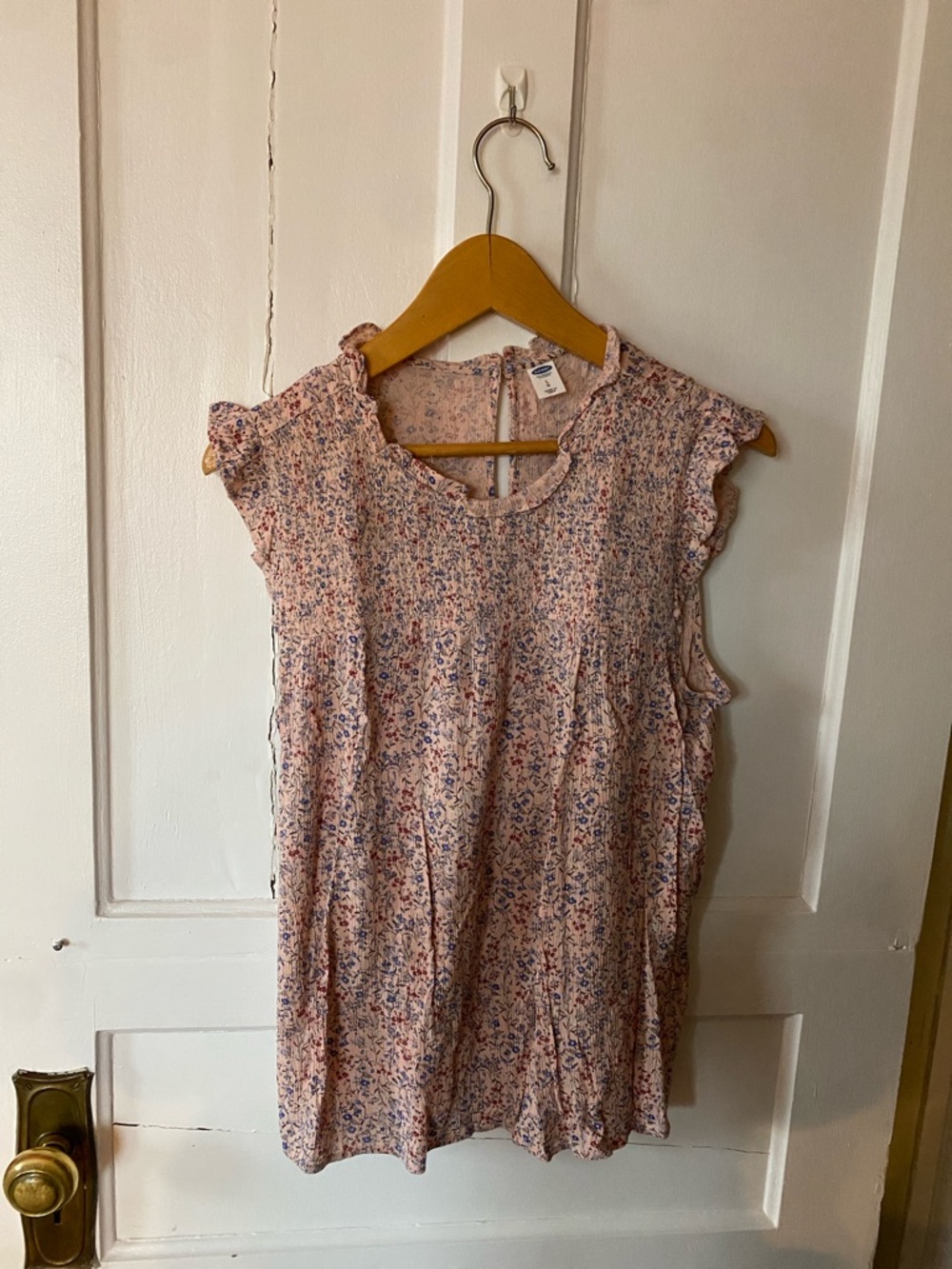 Old Navy Pink Floral Ruffle Sleeve Blouse